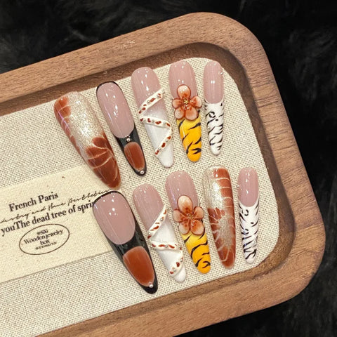 10pcs Summer Dopamine Handmade Fake Nails Hand Ice-carved Large Water Lily Press On Nails Colorful French Long Almond False Nail