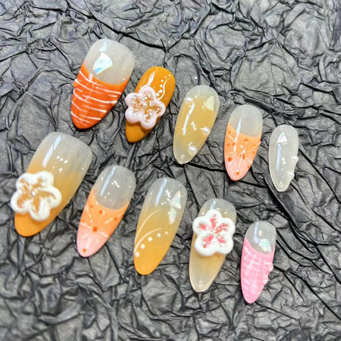 10 Stück handgefertigte künstliche Nägel im französischen Stil, bemalte Mandeln, 3D-Blumen-Dekor, drücken Sie auf die Nägel, orange, tragbar, künstliche Nägel, Sommermaniküre 