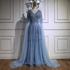 Elegante vestido de noche de corte A con cuentas y mangas estilo capa LA73056
