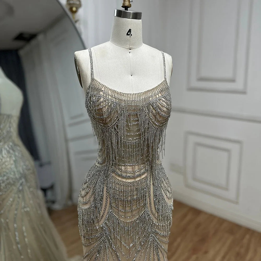 Luxuriöses, nudefarbenes, rosafarbenes Meerjungfrauen-Abendkleid mit Kristallquasten LA72772