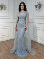Luxuriöses blaues Diamant-Abendkleid mit Cape LA73426