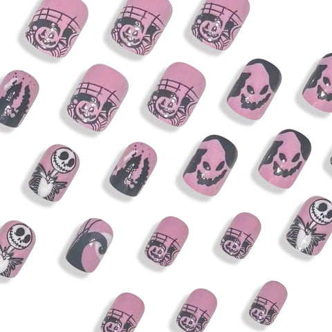 24 uñas postizas de Halloween con diseño de novia fantasma rosa, parches de dibujos animados, puntas cuadradas cortas. 