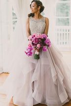 Tüll-Abendkleid mit hohem Halsausschnitt, Rundhalsausschnitt und ärmellosem Design mit Schleppe