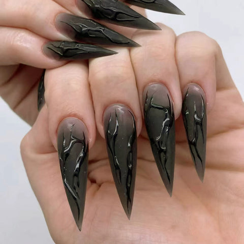 24 parches de uñas postizas largas y puntiagudas, brillantes, negras oscuras, modernas y usables, de color sólido, cobertura total. 