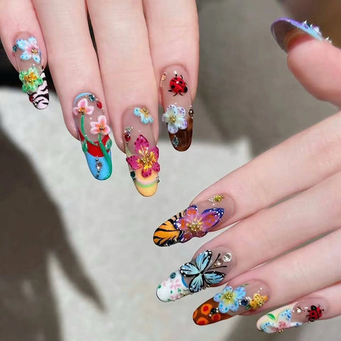 10 Stück Kreative Sommer-Falsche Nägel Handgefertigte 3D Bunte Blumen-Insekten-Designs Drücken Sie auf die Nägel Y2k Französischer Stil Frühling Gefälschte Nägel 