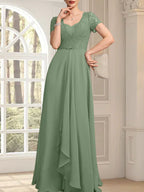 A-Linien-Kleid mit herzförmigem Herzausschnitt, bodenlang, aus Chiffon und Spitze, mit Perlenstickerei und Kaskadenrüschen – ideal für die Mutter der Braut