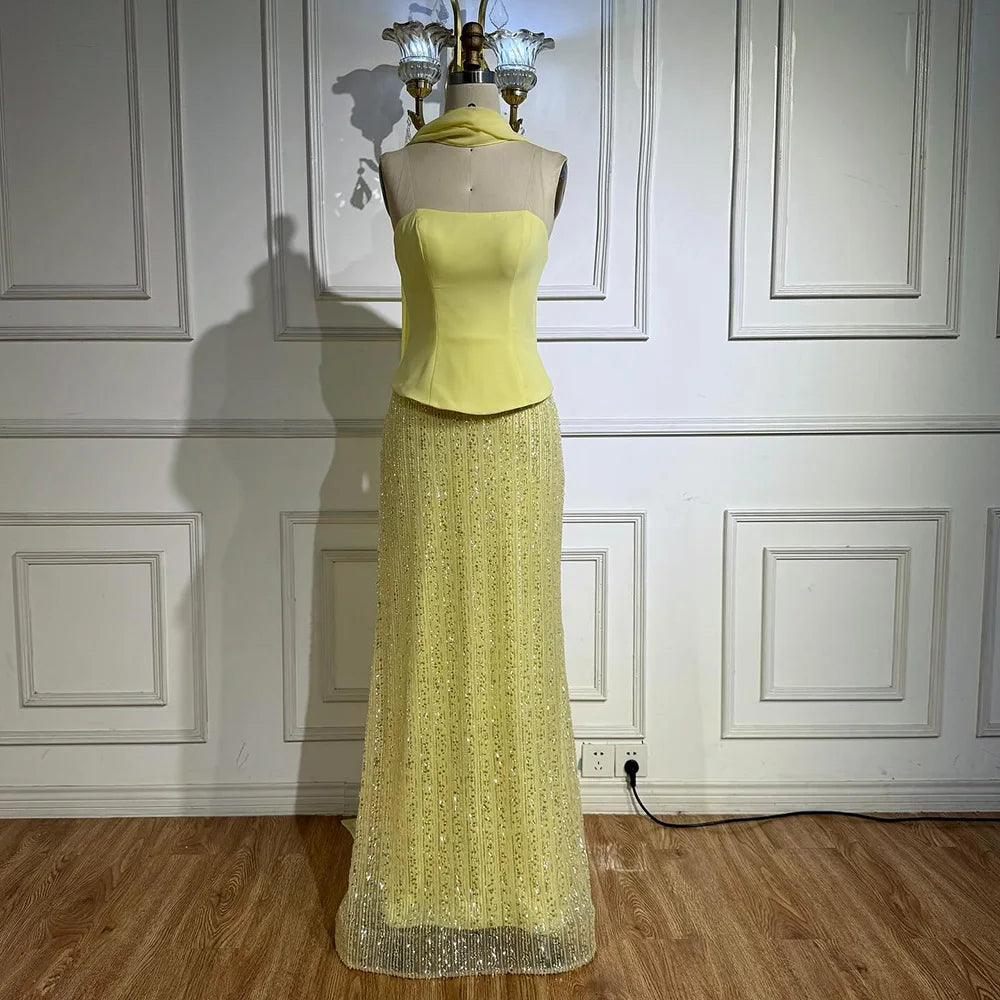 Luxuriöses gelbes Chiffon-Meerjungfrauen-Abendkleid mit Cape LA73007