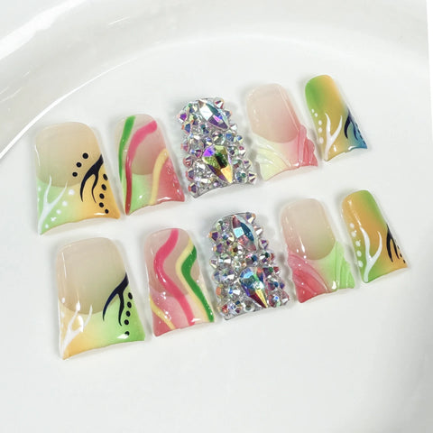 10 uñas postizas hechas a mano, estilo retro, con lámina dorada, estilo francés, forma de cereza, diamante, pico de pato, de lujo. 