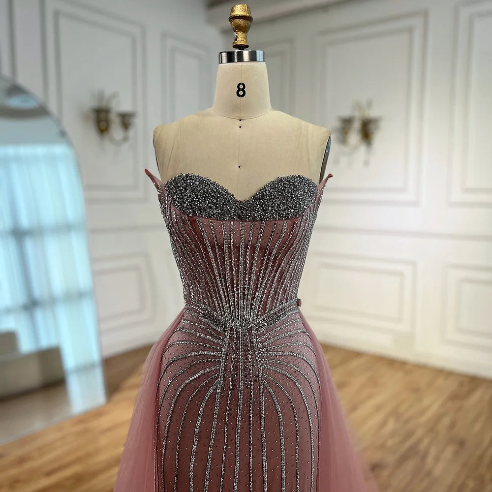 Abendkleid im arabischen Meerjungfrauenstil mit rosa Perlen und Überrock, besetzt mit rosa Perlen, LA72811B