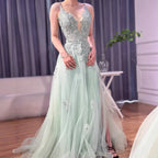 Vestido de fiesta de lujo de encaje verde salvia con tirantes finos, corte A, LA73005