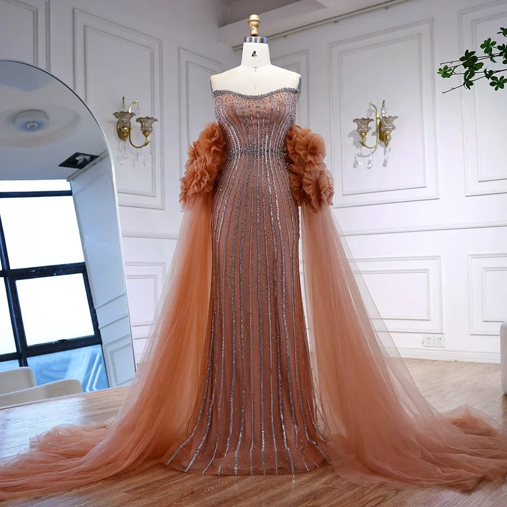 Luxuriöses rosafarbenes, perlenbesetztes Meerjungfrauen-Abendkleid im arabischen Stil mit Cape LA73019