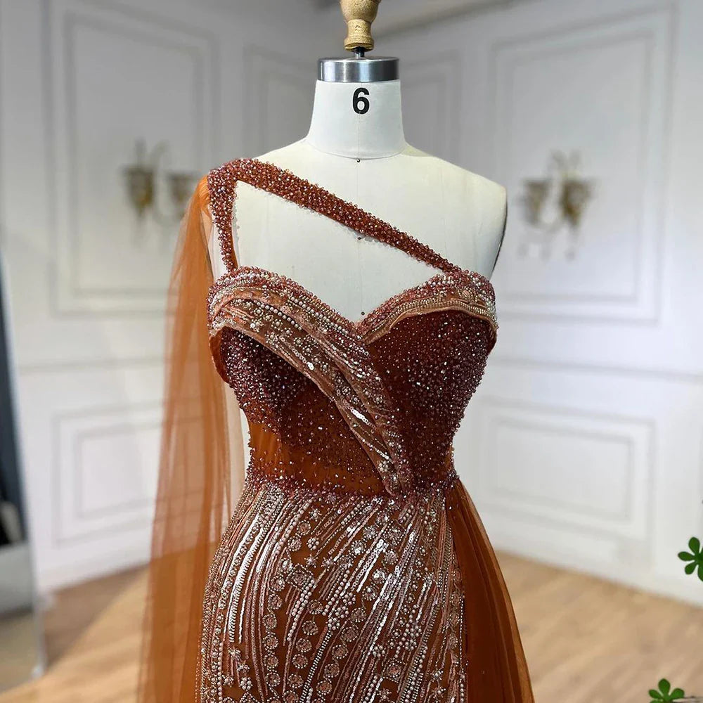 Vestido de noche de sirena de lujo verde con un solo hombro y capa LA72472