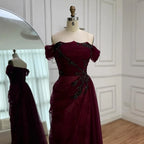 Elegantes weinrotes schulterfreies Abendkleid aus Spitze mit Applikationen LA73010