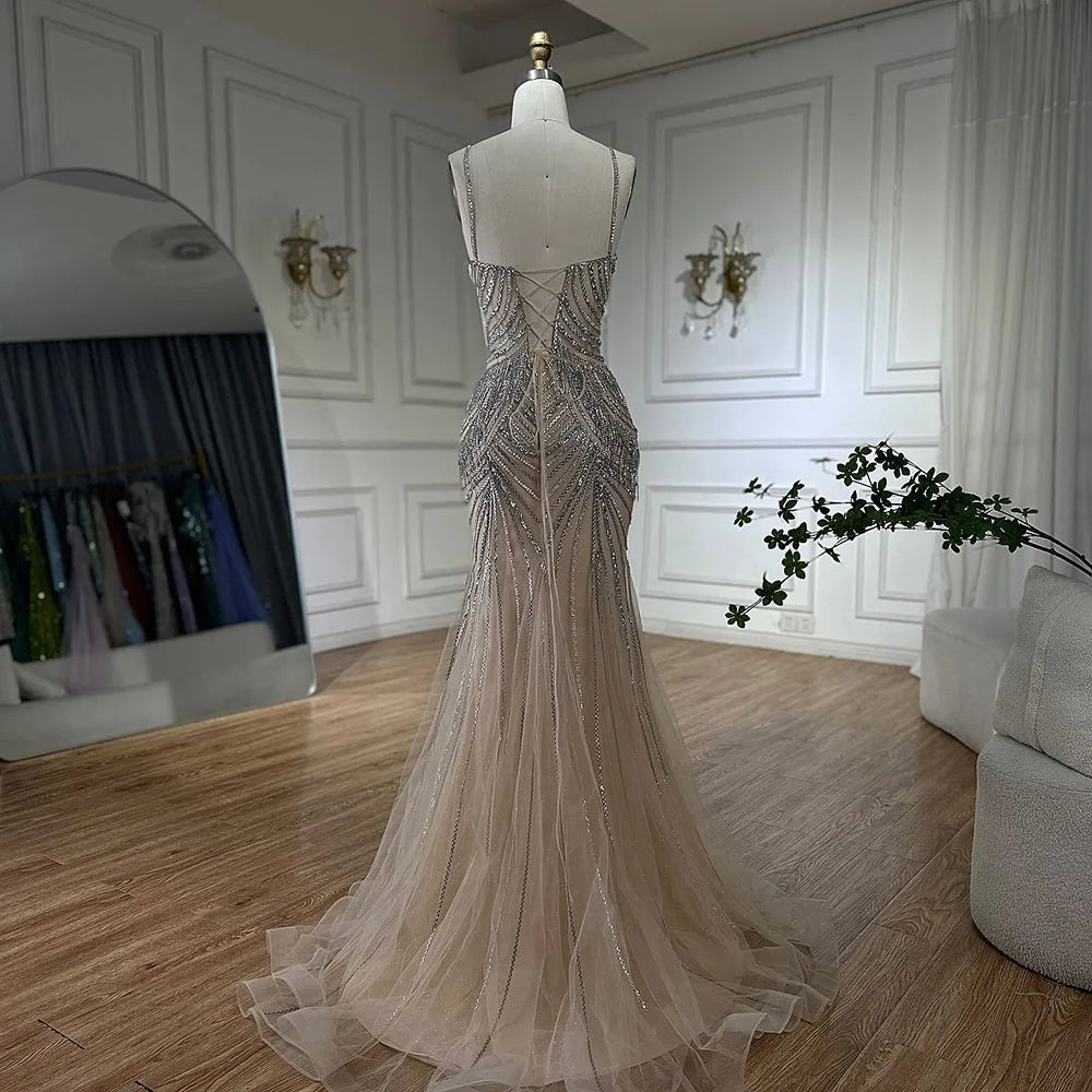 Luxuriöses, nudefarbenes, rosafarbenes Meerjungfrauen-Abendkleid mit Kristallquasten LA72772