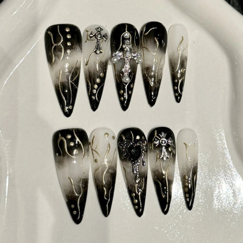 10 Stück Y2k Lange Stiletto Falsche Nagelspitzen Farbverlauf Schwarz Metall Herz Kreuz Dekor Handgemacht Aufdrücken Nägel Süße Coole DIY Maniküre 