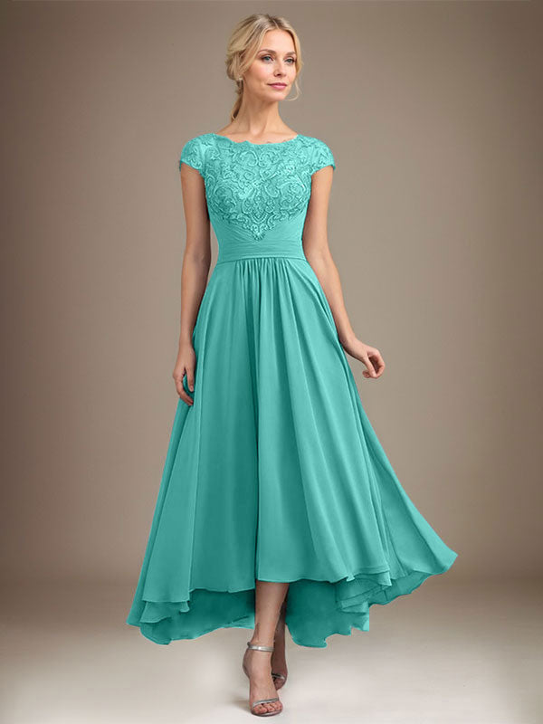 A-Linien-Kleid aus Chiffon mit asymmetrischem, plissiertem Spitzeneinsatz und Illusion-Ausschnitt für die Mutter der Braut 