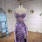 Luxuriöses mintgrünes Satin-Abendkleid mit Perlenbesatz und Schlitz LA72995