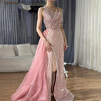 Luxuriöses, blaues Abendkleid im Dubai-Stil mit asymmetrischem Schulterschlitz und perlenbesetztem Überrock für formelle Anlässe (LA72732) 