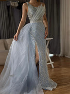 Luxuriöses, blaues Abendkleid im Dubai-Stil mit asymmetrischem Schulterschlitz und perlenbesetztem Überrock für formelle Anlässe (LA72732) 