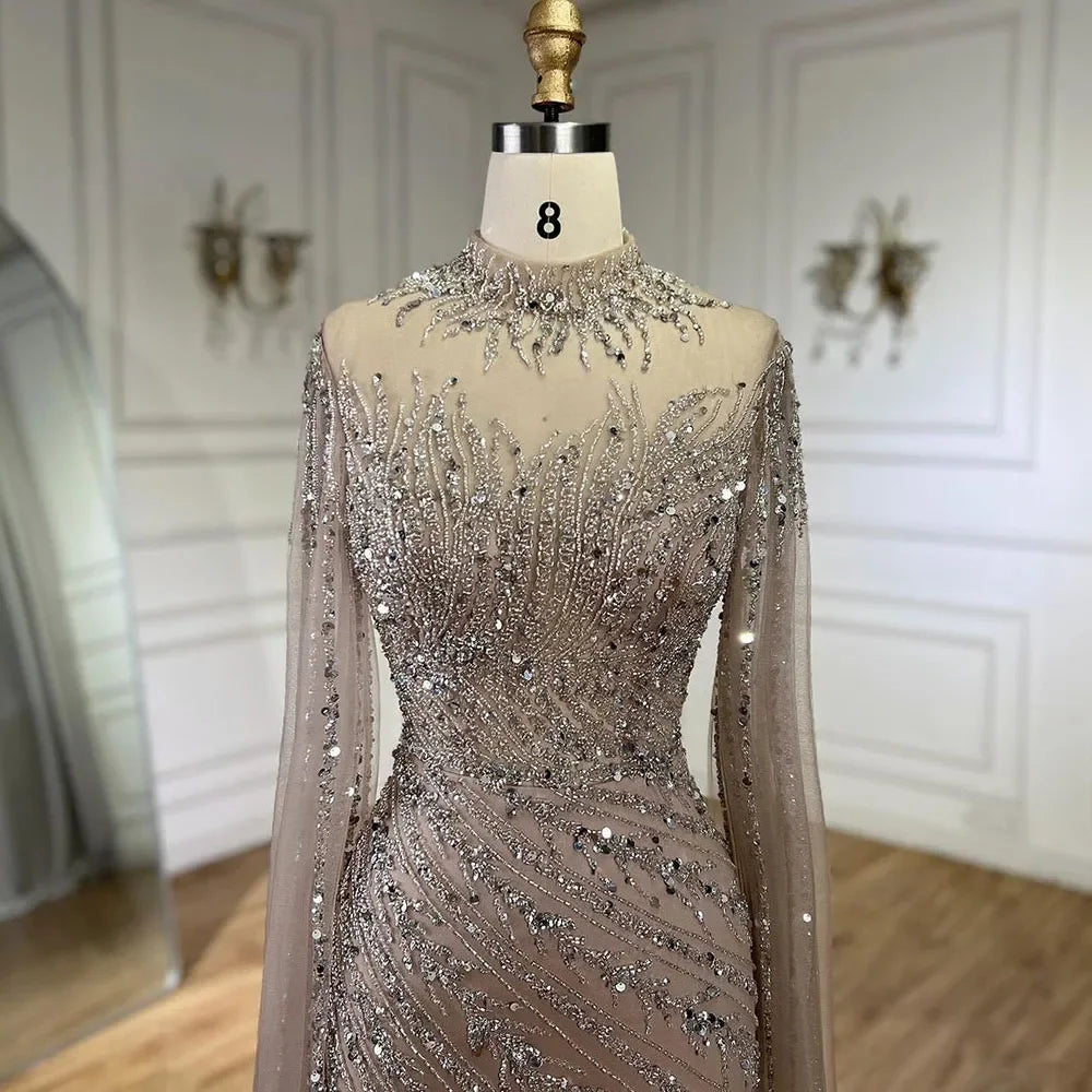 Luxuriöses, nudefarbenes Meerjungfrauen-Abendkleid mit Cape-Ärmeln LA71885A 