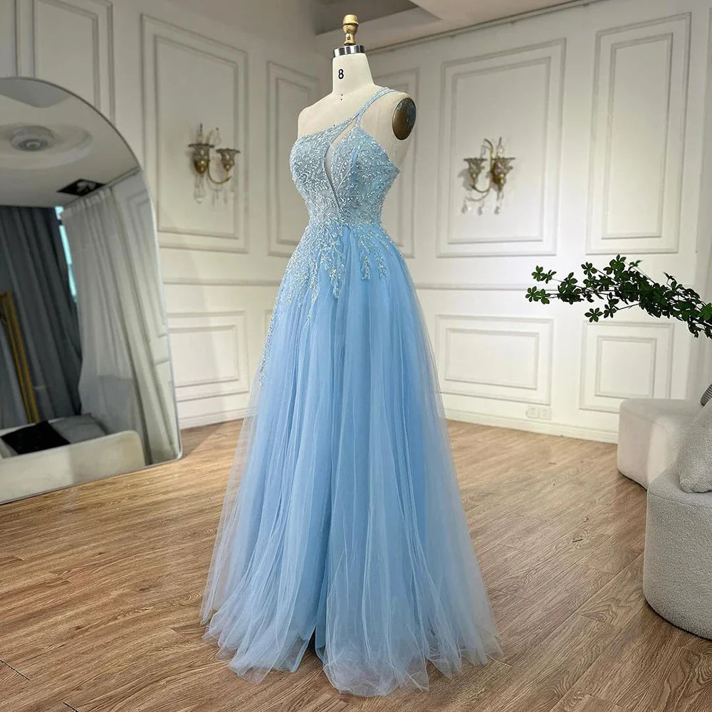 Serene Hill blaues A-Linien-Abendkleid mit Spaghettiträgern und One-Shoulder-Schnitt, Modell 2025, LA72589 