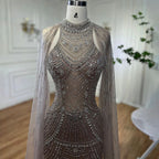 Luxuriöses, karamellfarbenes Meerjungfrauen-Abendkleid mit Perlenbesatz und Cape-Ärmeln aus Dubai, LA72138