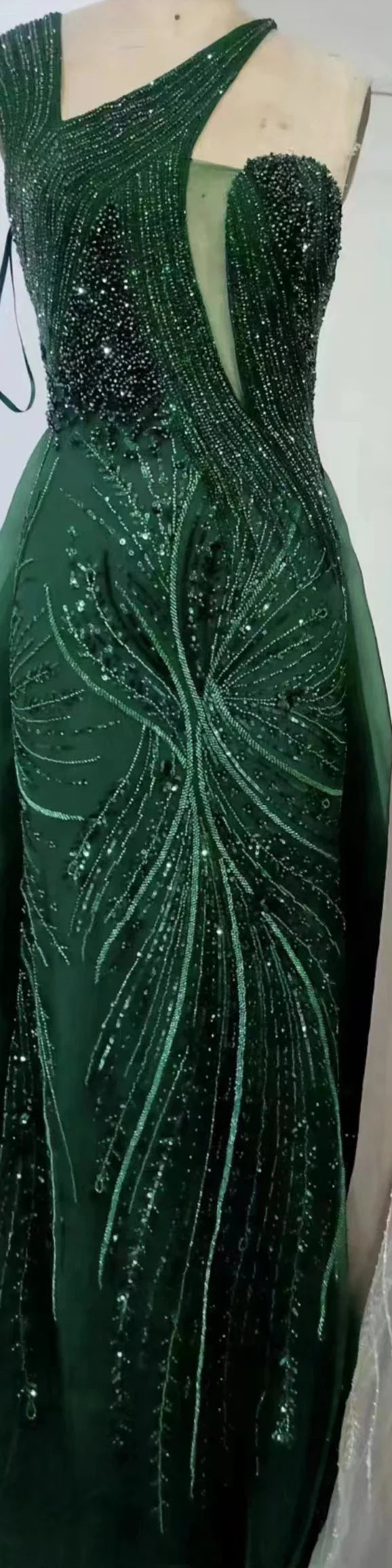 Luxury Dubai   Nude Mermaid Green Evening Gown with Elegant One Shoulder Overskirt for Formal Occasion LA72031A
