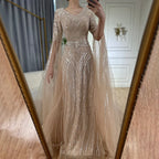 Luxuriöses, karamellfarbenes A-Linien-Abendkleid mit Perlenbesatz und Cape-Ärmeln aus Dubai LA72798