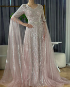 Luxuriöses, karamellfarbenes A-Linien-Abendkleid mit Perlenbesatz und Cape-Ärmeln aus Dubai LA72798
