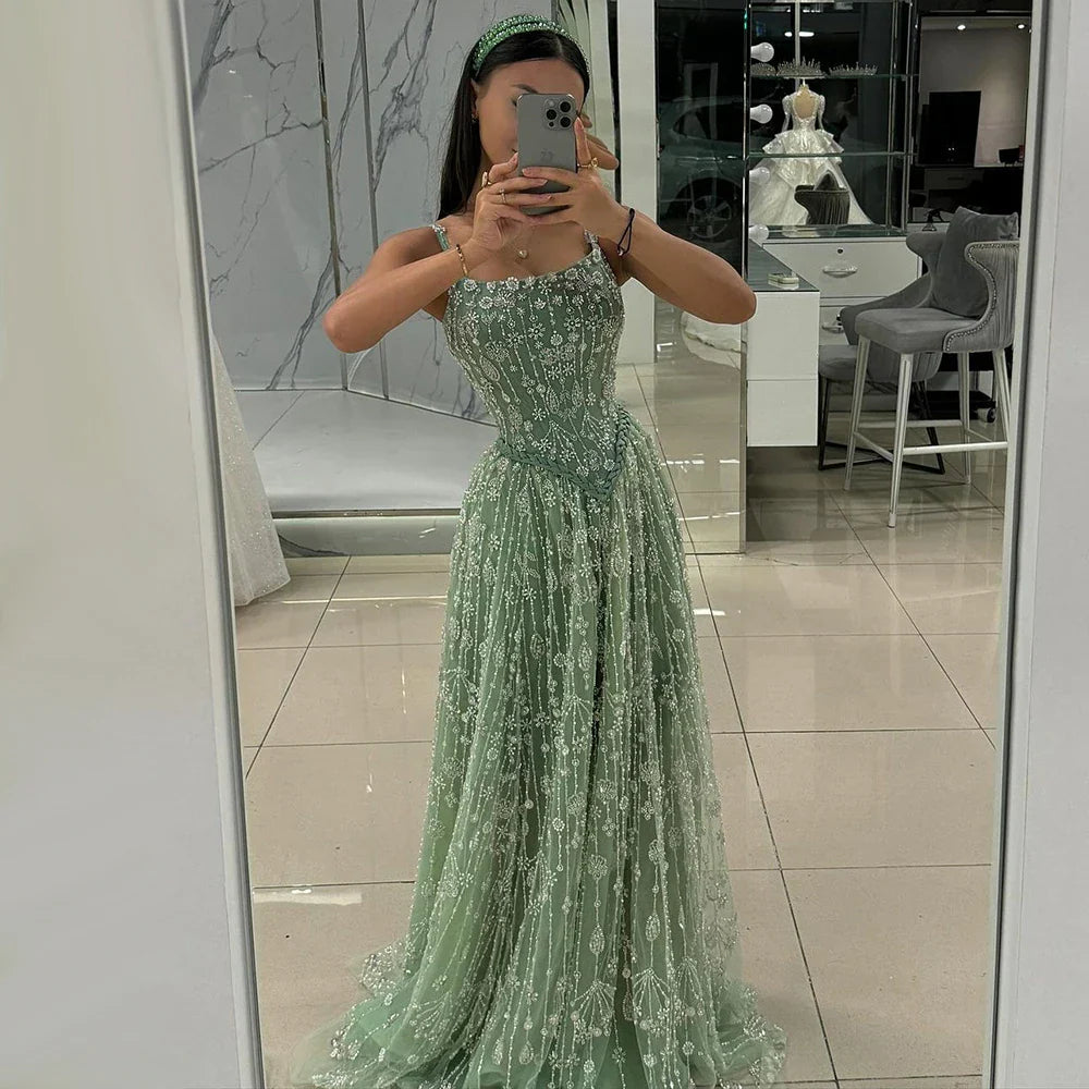 Vestido de noche de lujo verde salvia con cuentas, corte A y tirantes finos LA72805 
