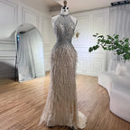 Meerjungfrauen-Abendkleid mit Federn, silbergrau, formelles Partykleid LA70623A