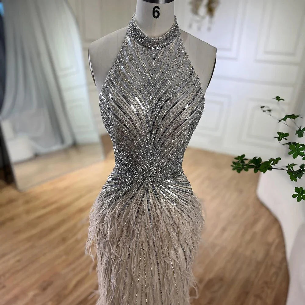 Meerjungfrauen-Abendkleid mit Federn, silbergrau, formelles Partykleid LA70623A