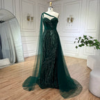 Vestido de noche de sirena de lujo verde con un solo hombro y capa LA72472