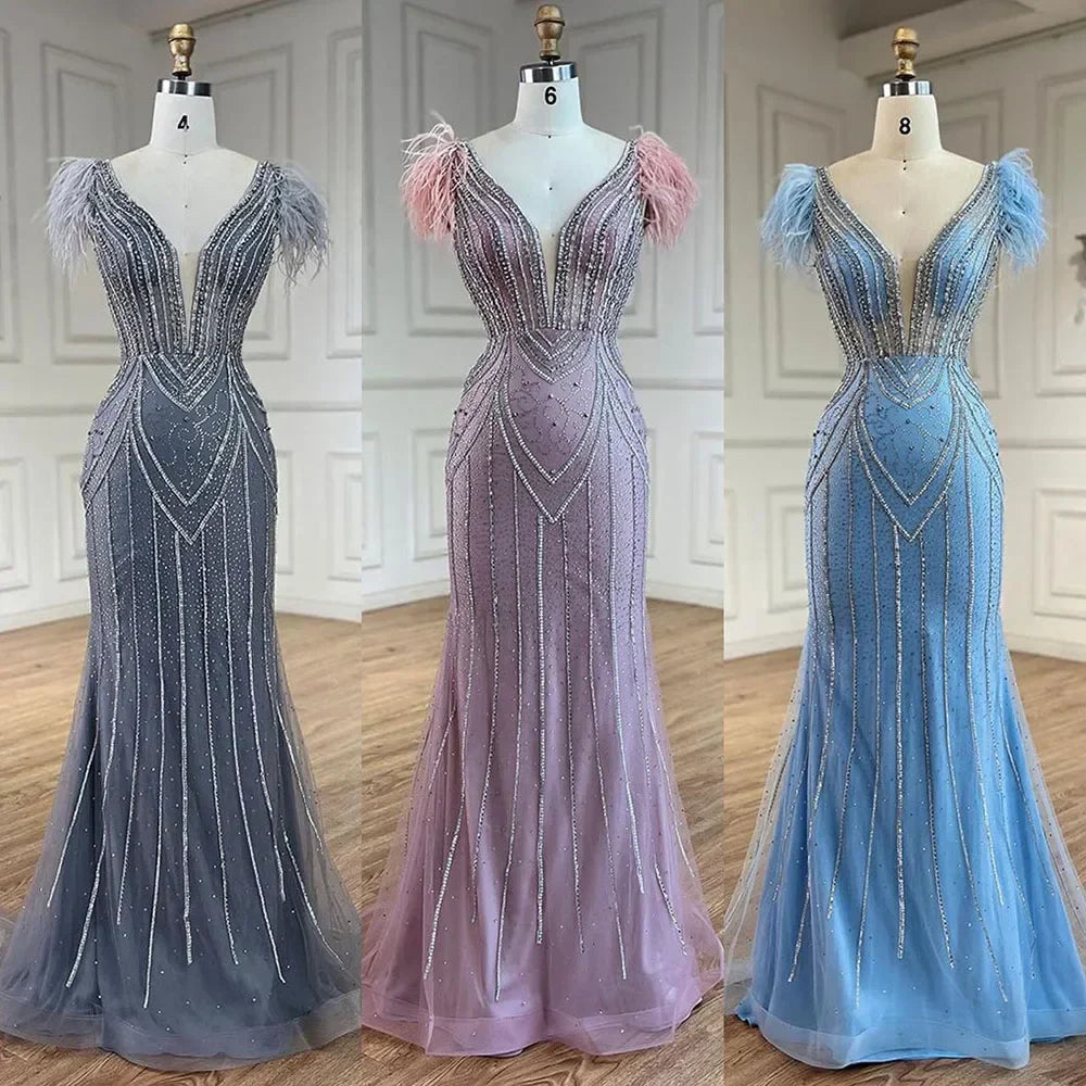 Luxuriöses Dubai-Abendkleid im Meerjungfrauenstil mit Perlen und Federn in Blau, LA72578 