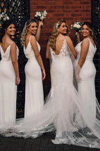 Vestido de dama de honor largo drapeado con tirantes finos