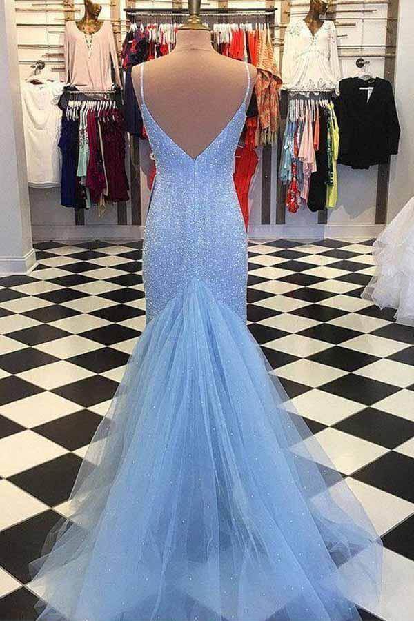 Glänzendes Meerjungfrauen-Abendkleid mit Perlen und tiefem Rückenausschnitt