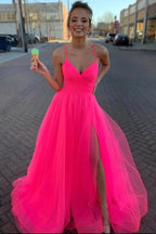 Vestidos de noche sencillos de tul con abertura y corte en A
