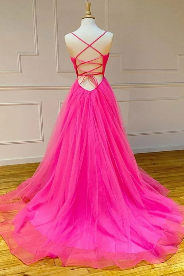 Vestidos de noche sencillos de tul con abertura y corte en A
