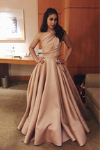 Einfache Satin-A-Linien-Ballkleider mit One-Shoulder, lange Abendkleider