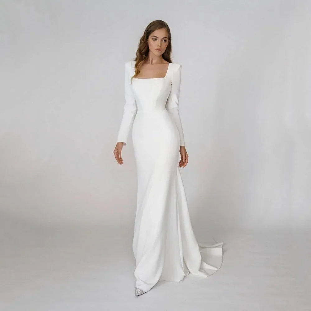 Elegante vestido de novia de sirena de satén con cuello cuadrado y mangas largas sin espalda para fiesta de novia 