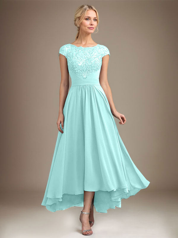 A-Linien-Kleid aus Chiffon mit asymmetrischem, plissiertem Spitzeneinsatz und Illusion-Ausschnitt für die Mutter der Braut 