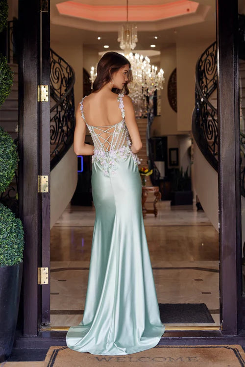 Vestidos de fiesta de satén con tirantes finos, escote corazón, apliques florales 3D, espalda con cordones, abertura alta y cola capilla tipo sirena