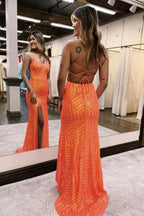 Vestidos de fiesta largos de lentejuelas brillantes con tirantes finos y abertura