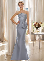Vestidos de madre de la novia de corte trompeta/sirena sin tirantes hasta el suelo 