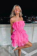 Trägerloses, gestuftes Tüll-Heimkehrkleid Süßes Kleid