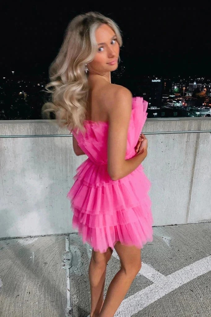 Trägerloses, gestuftes Tüll-Heimkehrkleid Süßes Kleid