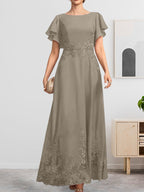 A-Linien-Kleid mit Rundhalsausschnitt, knöchellang, aus Spitze und Chiffon, mit Pailletten besetzt