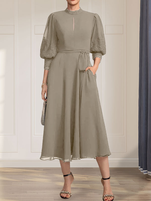 A-Linien-Kleid aus Chiffon mit hohem Kragen, Teelänge und Spitze für die Mutter der Braut, verziert mit einer Schleife