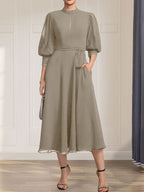 A-Linien-Kleid aus Chiffon mit hohem Kragen, Teelänge und Spitze für die Mutter der Braut, verziert mit einer Schleife