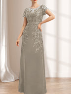 Etuikleid/Säulenkleid mit Illusion-Ausschnitt, bodenlang, aus Chiffon und Spitze mit Pailletten für die Mutter der Braut